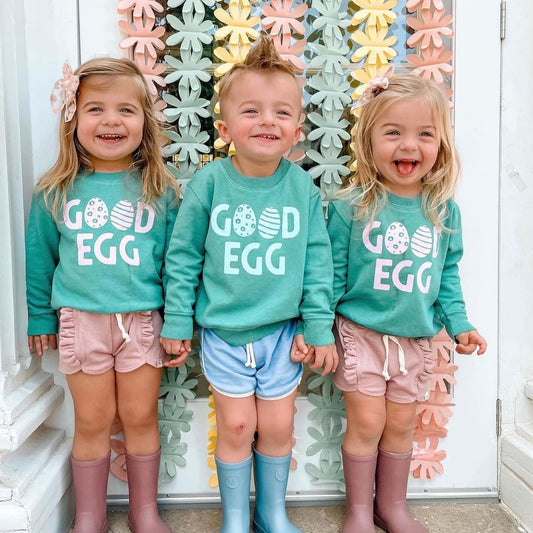 The Do’s and Don’ts of picking out outfits for your family photo shoot