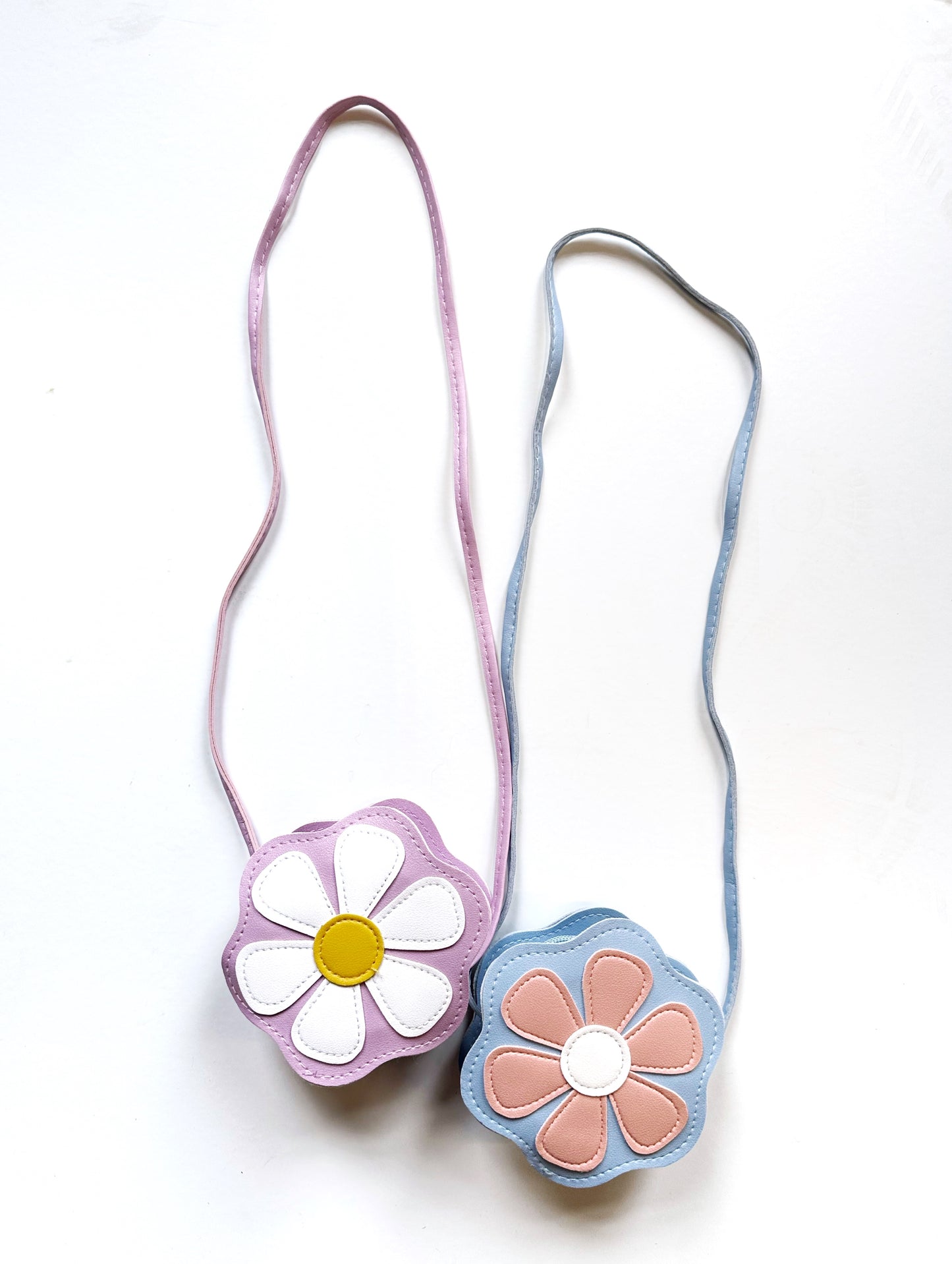 Daisy purse